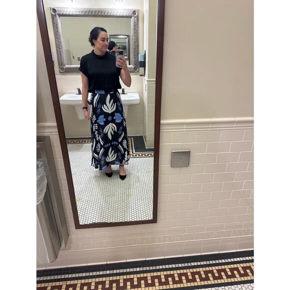 FIFTEEN TWENTY Blue Black Abstract Floral Print Side Slit Lexi Skirt Size XL - Picture 11 of 13